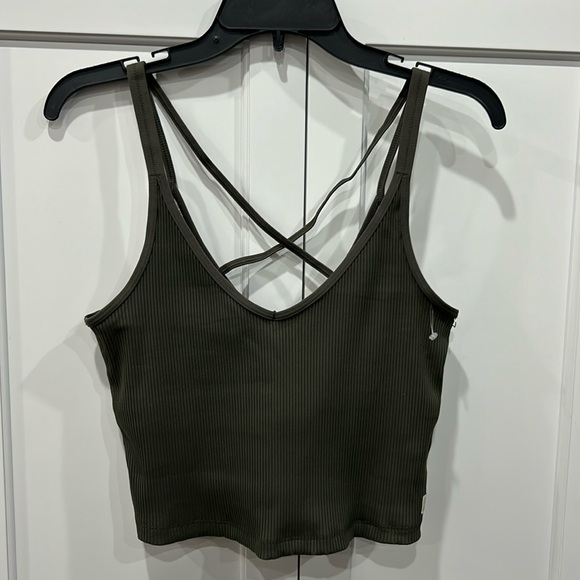 Vuori Tops - NO Offer Item NWOT Vuori Women's Rib Crop Tank Top Olive Green